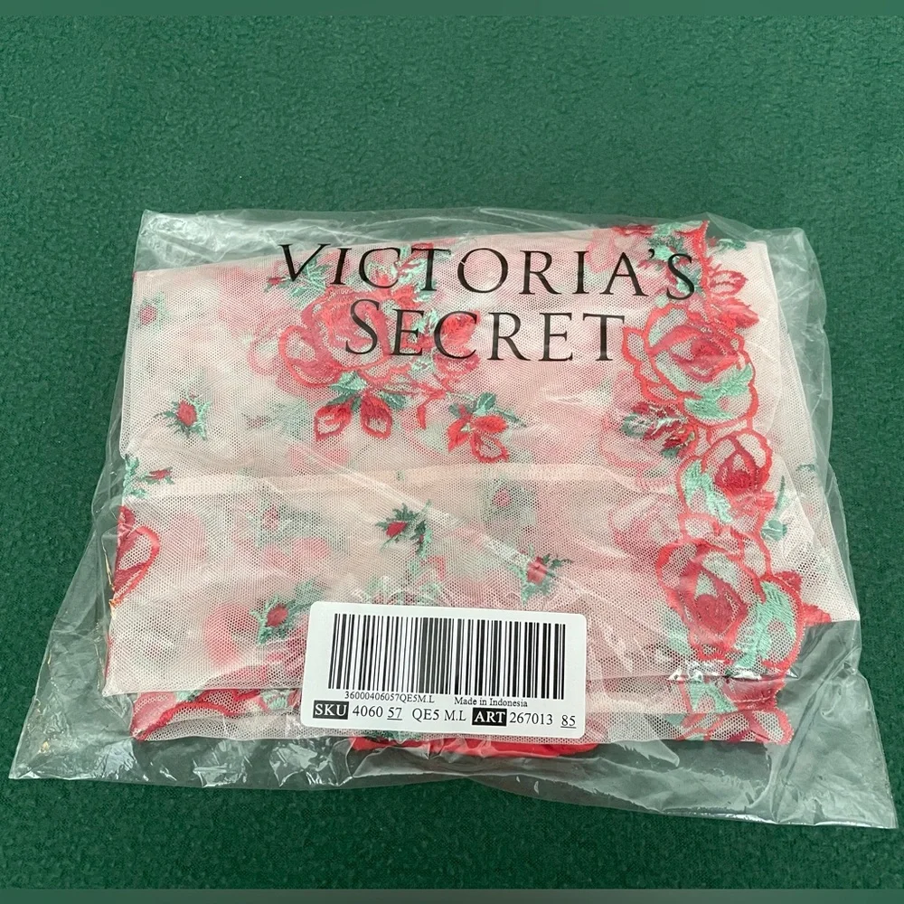 Victoria's Secret Floral Embroidery Sheer Mesh Slip - Picture 16 of 16